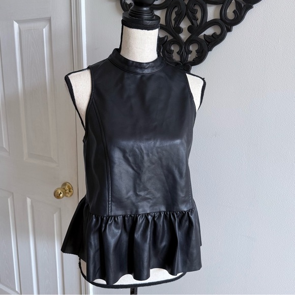 Fate Tops - Black Sleeveless Peplum Top
